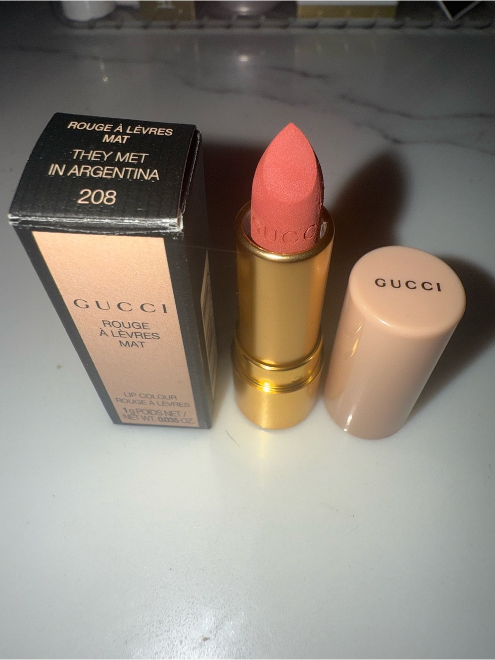 New Gucci Rouge à Lèvres Mat Lipstick — They Met in Argentina (208) mini size